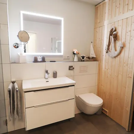 Strandgut 49 - Exklusive Penthousewohnung Mit Sauna & Nah Am Strand! Apartment *